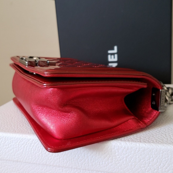 CHANEL boy small metallic red bag - Picture 6 of 8